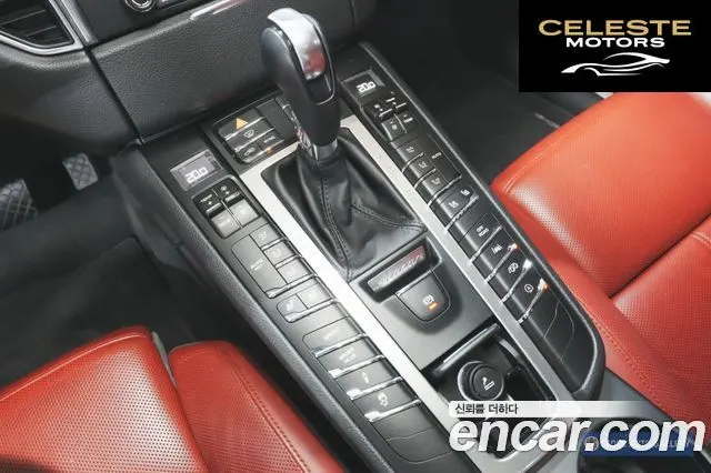 PORSCHE Macan 3.0 GTS 2018 — photo 15 sur 26