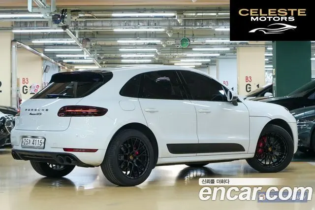 PORSCHE Macan 3.0 GTS 2018 — photo 2 sur 26