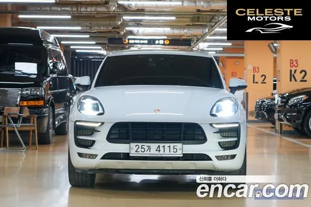 PORSCHE Macan 3.0 GTS 2018 — photo 3 sur 26