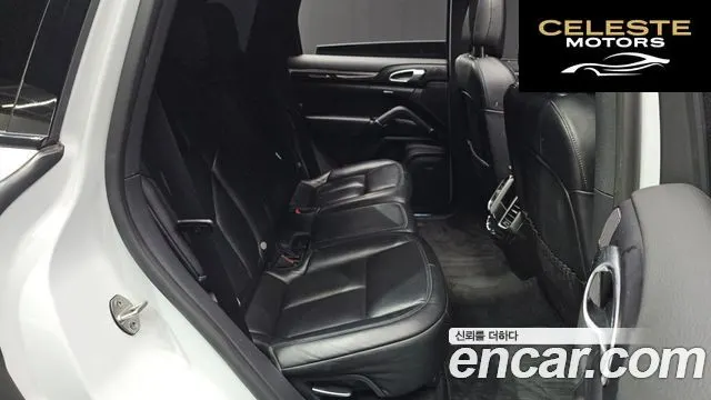 PORSCHE Cayenne 3.0 Edition 2017 — photo 12 sur 20