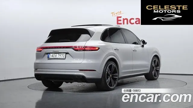 PORSCHE Cayenne (PO536) 3.0 2021 — photo 2 sur 20