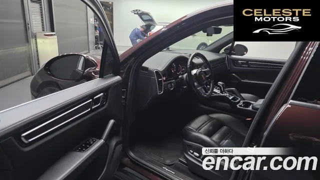 PORSCHE Cayenne (PO536) 3.0 2021 — photo 10 sur 20