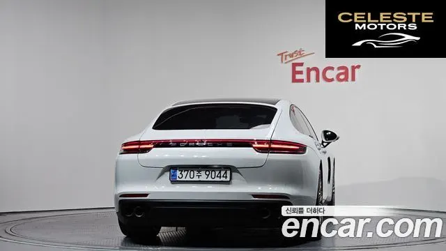PORSCHE Panamera (971) 2.9 AWD E-High 2018 — photo 4 sur 20