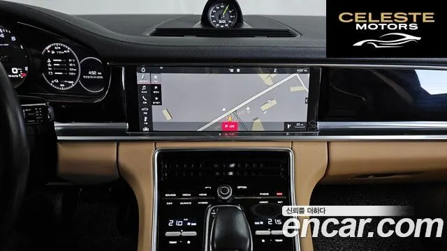 PORSCHE Panamera (971) 2.9 AWD E-High 2018 — photo 14 sur 20