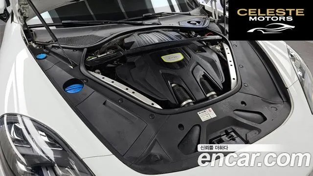 PORSCHE Panamera (971) 2.9 AWD E-High 2018 — photo 6 sur 20