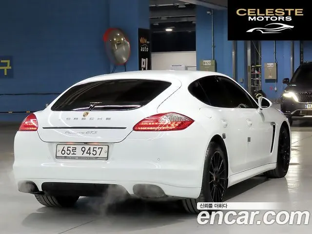 PORSCHE Panamera 4.8 GTS 2013 — photo 2 sur 26