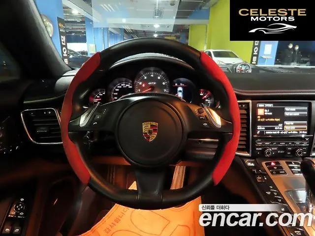 PORSCHE Panamera 4.8 GTS 2013 — photo 20 sur 26
