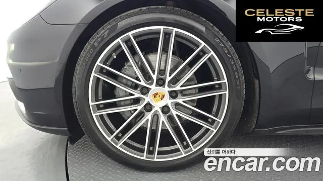 PORSCHE Panamera (971) 2.9 4S 2018 — photo 5 sur 20