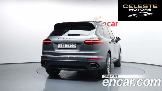 PORSCHE Cayenne 3.0 2015 — photo 4 sur 20