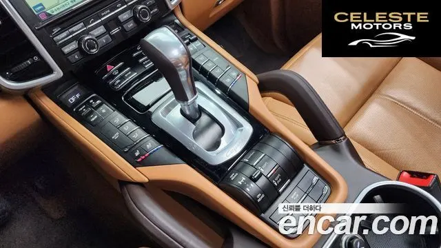 PORSCHE Cayenne 3.0 2015 — photo 9 sur 20