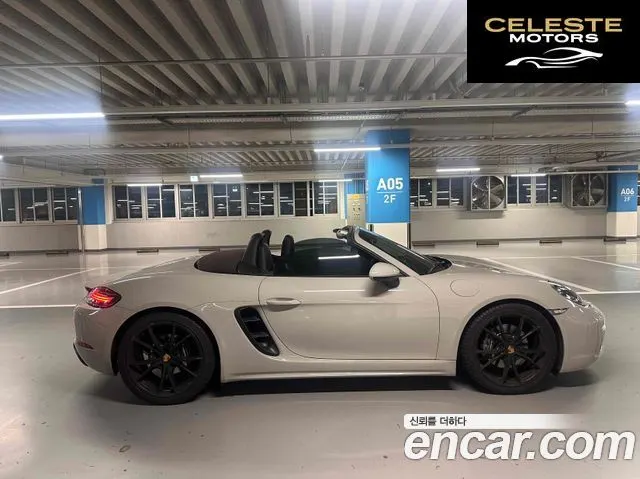 PORSCHE 718 Boxster 2.0 2018 — photo 2 sur 14