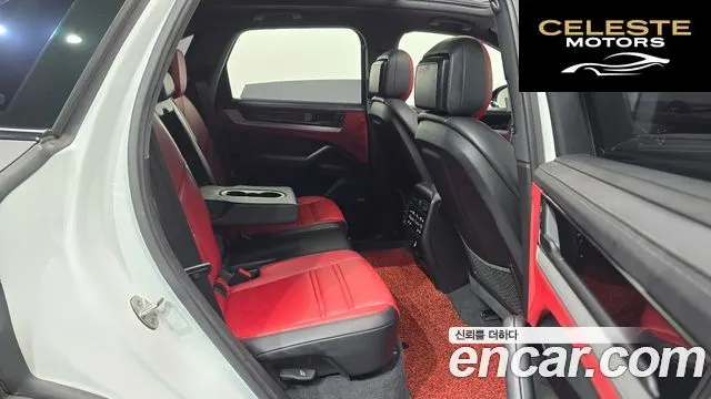 PORSCHE Cayenne (PO536) 3.0 2024 — photo 12 sur 20