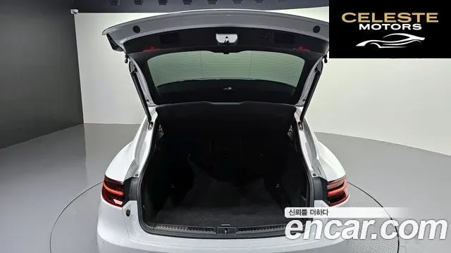 PORSCHE Macan 3.0 GTS 2018 — photo 25 sur 30