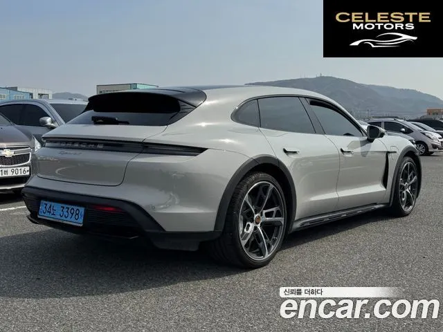PORSCHE Taycan 4S 2024 — photo 2 sur 26