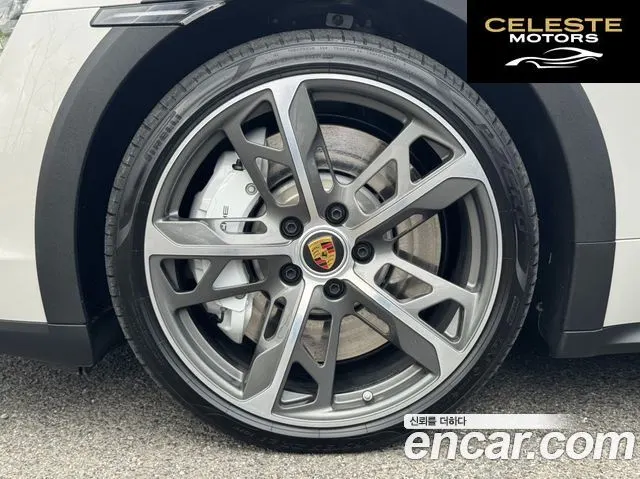 PORSCHE Taycan 4S 2024 — photo 5 sur 26
