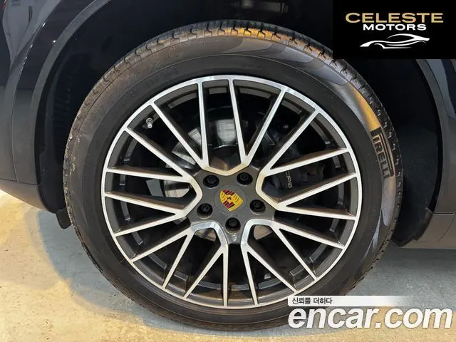 PORSCHE Cayenne (PO536) 3.0 2020 — photo 5 sur 25