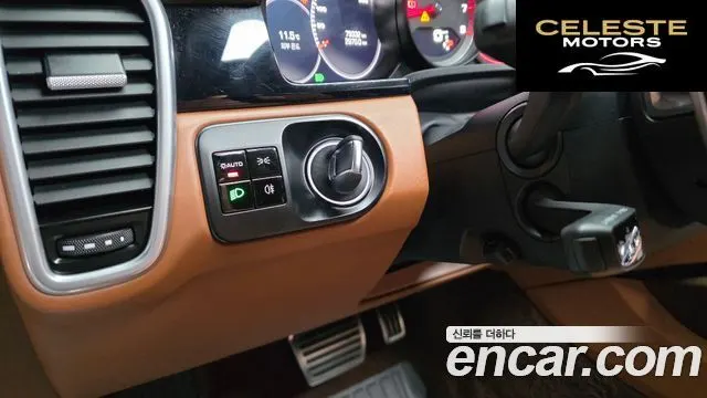 PORSCHE Cayenne (PO536) 4.0 Turbo 2020 — photo 20 sur 36