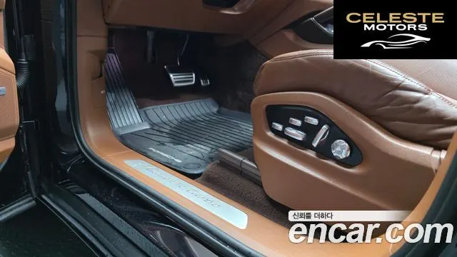 PORSCHE Cayenne (PO536) 4.0 Turbo 2020 — photo 27 sur 36