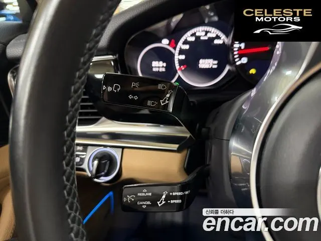 PORSCHE Panamera (971) 3.0 AWD 2018 — photo 15 sur 26