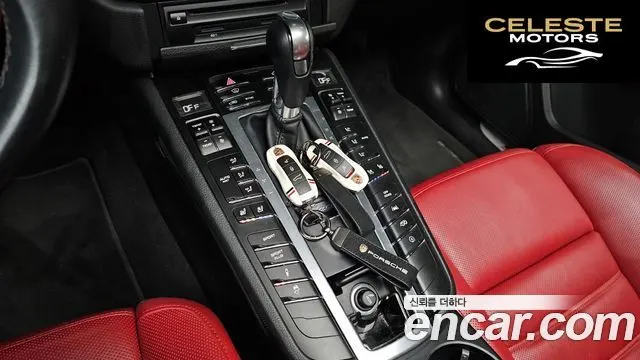 PORSCHE Macan 3.0 GTS 2018 — photo 9 sur 20