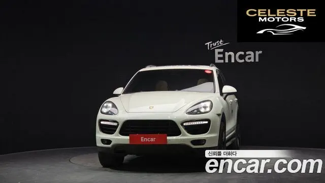 PORSCHE Cayenne 4.8 Turbo 2011 — photo 3 sur 20