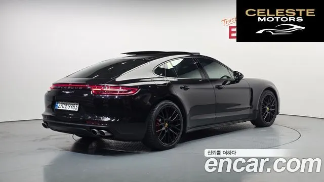 PORSCHE Panamera (971) 3.0 AWD 2018 — photo 2 sur 20