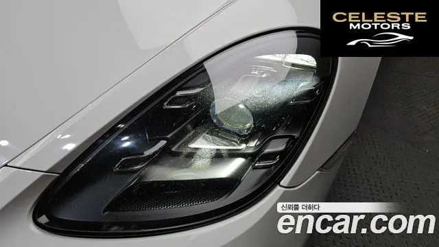 PORSCHE 718 Cayman 2.0 2020 — photo 8 sur 32