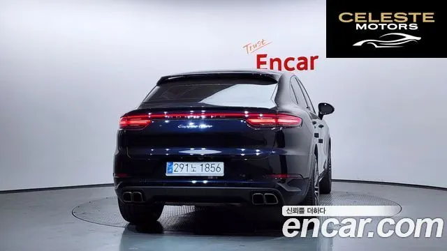 PORSCHE Cayenne (PO536) 4.0 Turbo Coupé 2020 — photo 4 sur 42
