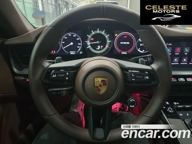 PORSCHE 911 (992) Carrera 4 Cabriolet 2024 — photo 9 sur 26