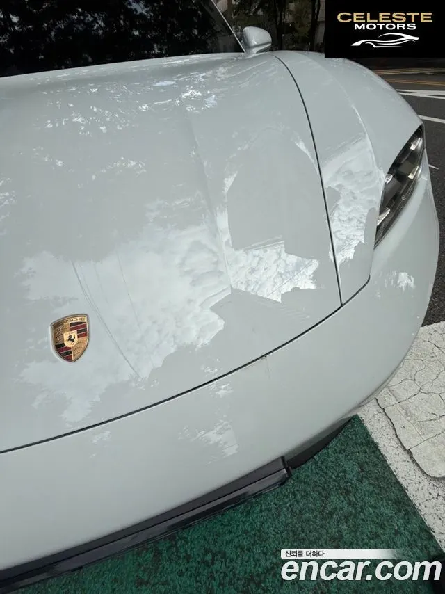 PORSCHE Taycan 4S 2025 — photo 20 sur 26