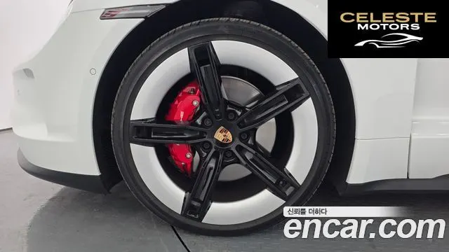 PORSCHE Taycan 4S 2025 — photo 5 sur 26