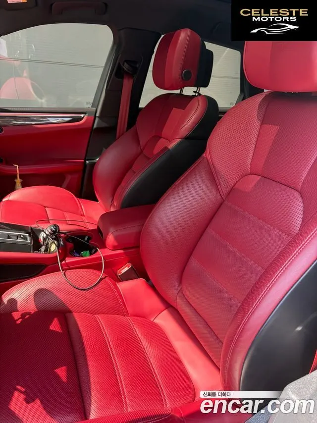 PORSCHE Macan 2.9 S 2022 — photo 11 sur 13