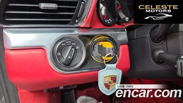 PORSCHE 911 Carrera 4S 2014 — photo 19 sur 20