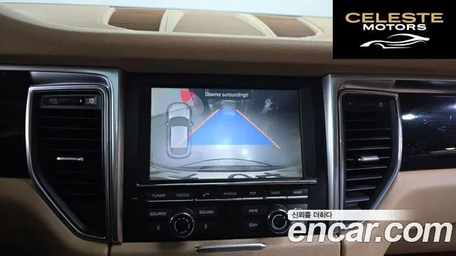 PORSCHE Macan 2.0 2015 — photo 21 sur 35