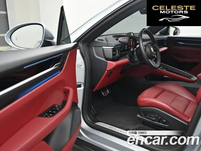 PORSCHE Macan EV 4S 2025 — photo 11 sur 26