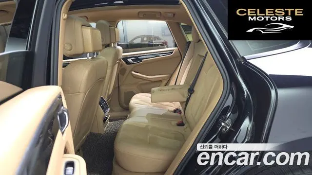 PORSCHE Macan 2.0 2015 — photo 12 sur 20