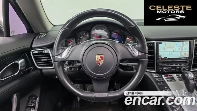 PORSCHE Panamera 4.8 S 2011 — photo 13 sur 20