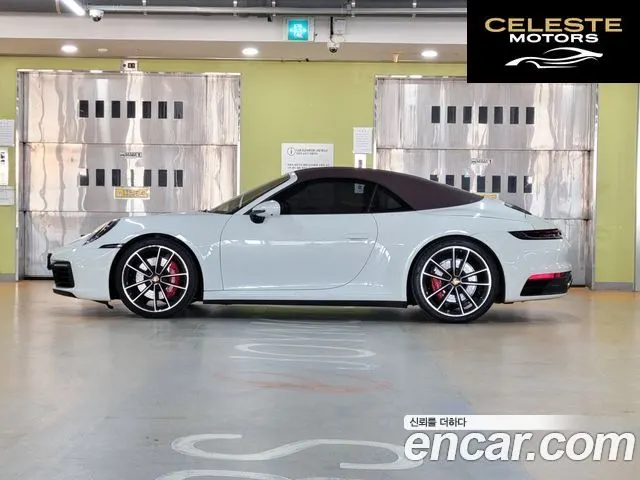 PORSCHE 911 (992) Carrera 4S Cabriolet 2020 — photo 2 sur 25