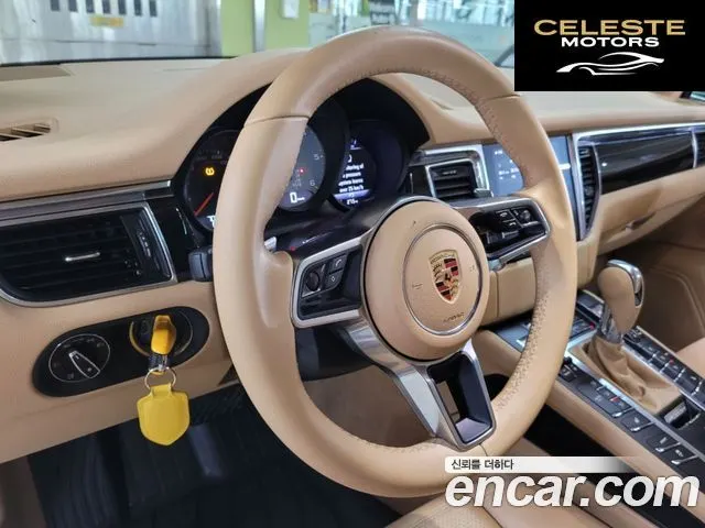 PORSCHE Macan 3.0 S 2017 — photo 12 sur 26