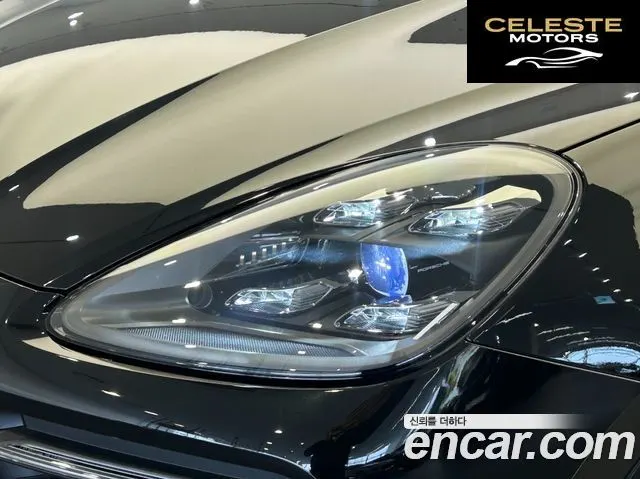 PORSCHE Cayenne (PO536) 3.0 E-HighEdition 2023 — photo 24 sur 26