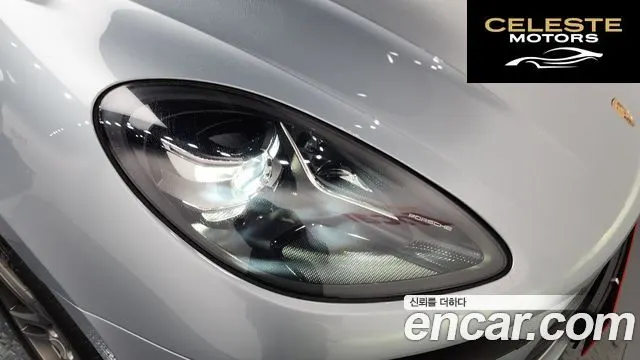 PORSCHE Macan 2.0 2021 — photo 8 sur 34