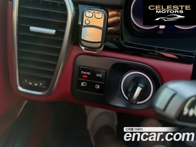 PORSCHE Cayenne (PO536) 4.0 Turbo Coupé 2021 — photo 10 sur 23