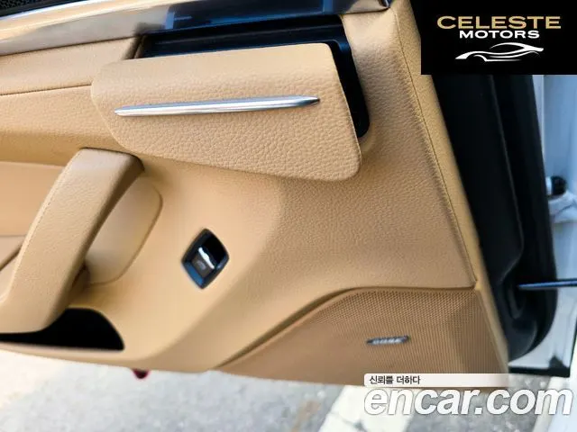 PORSCHE Panamera 3.6 2WD 2011 — photo 12 sur 26