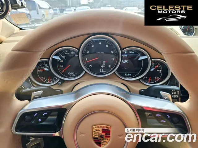 PORSCHE Panamera 3.6 2WD 2011 — photo 17 sur 26