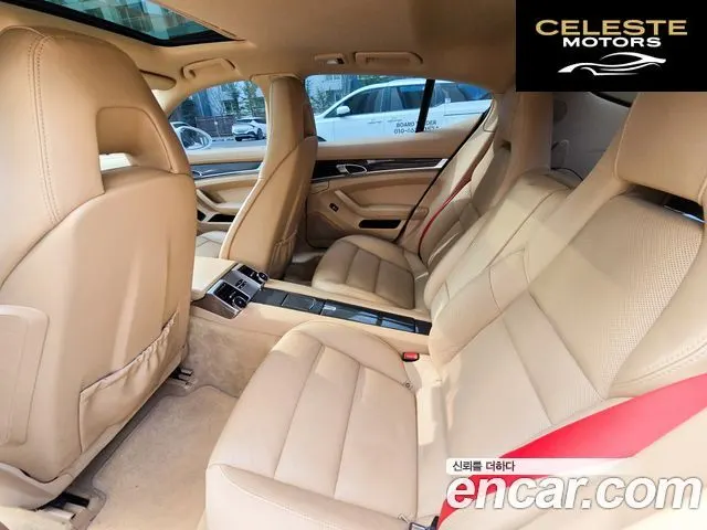 PORSCHE Panamera 3.6 2WD 2011 — photo 8 sur 26
