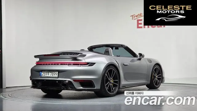 PORSCHE 911 (992) Turbo S Cabriolet 2022 — photo 2 sur 20