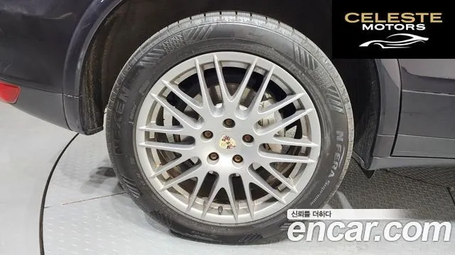 PORSCHE Cayenne 4.8 S 2011 — photo 5 sur 20