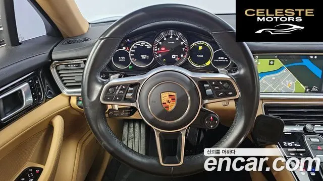 PORSCHE Panamera (971) 2.9 4S 2018 — photo 13 sur 20