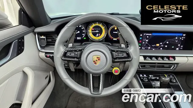 PORSCHE 911 (992) Turbo S Cabriolet 2022 — photo 13 sur 20