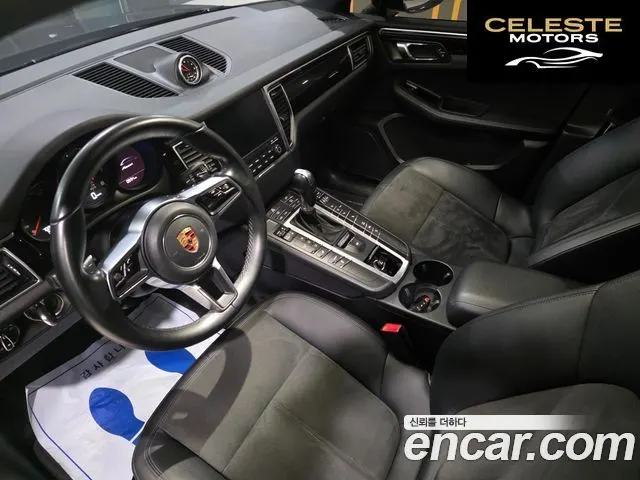 PORSCHE Macan 2.0 2018 — photo 10 sur 26